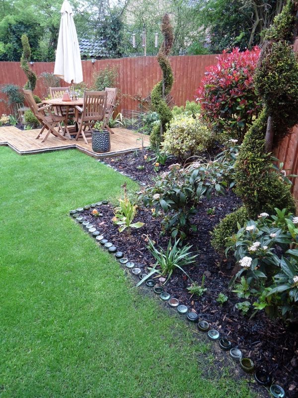 Bottle lawn 2025