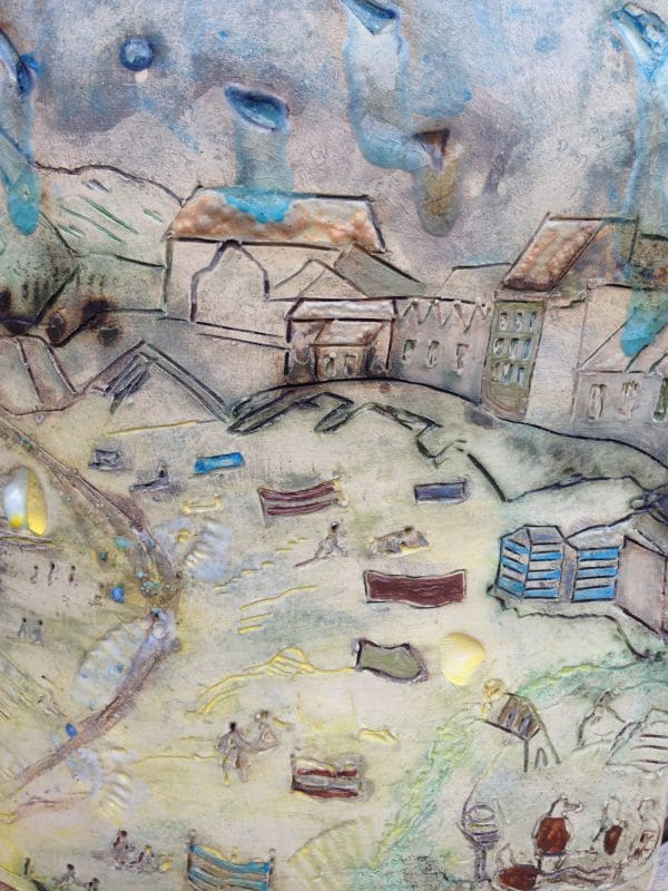 ceramic beach scene detail