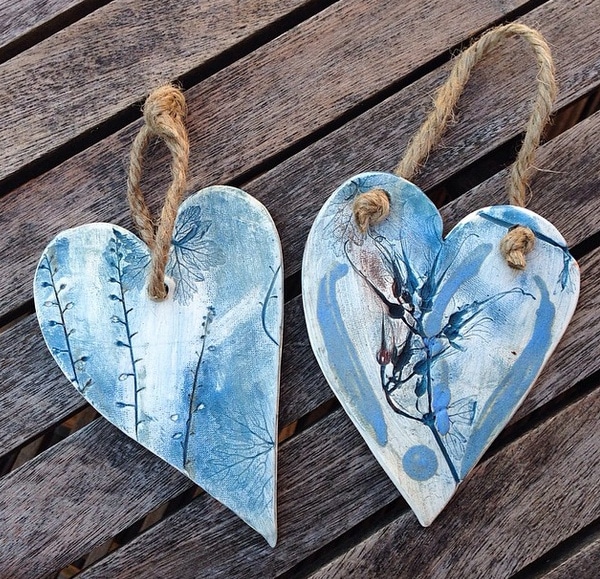 blue ceramic hearts