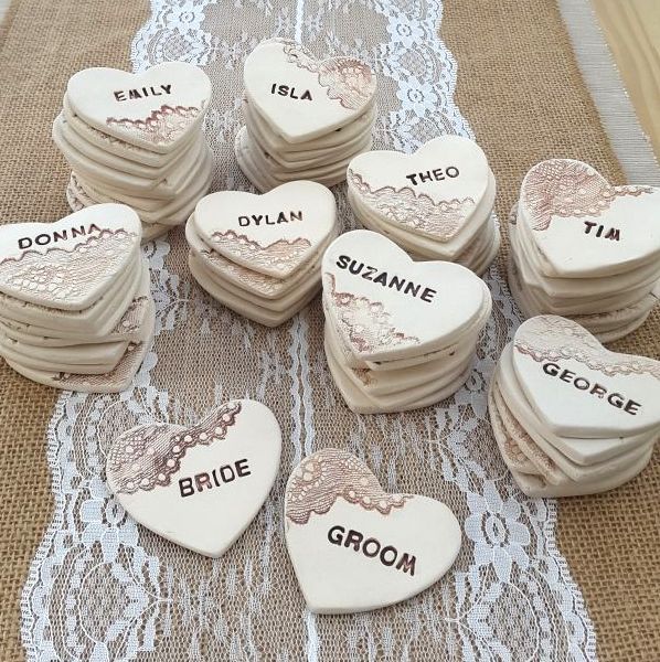 personalised ceramic heart favours