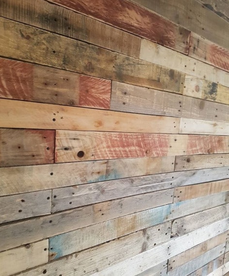 diy pallet wall