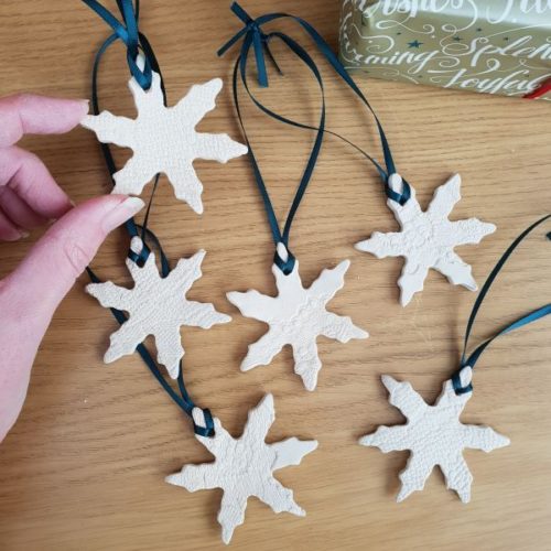 ceramic christmas decorations workshop