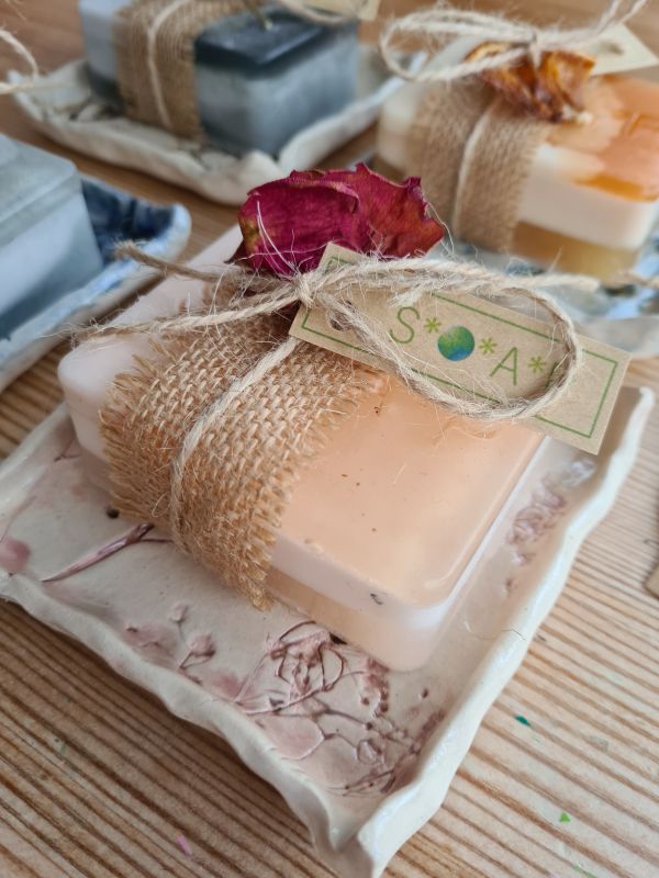 pink botanical ceramic soap dish