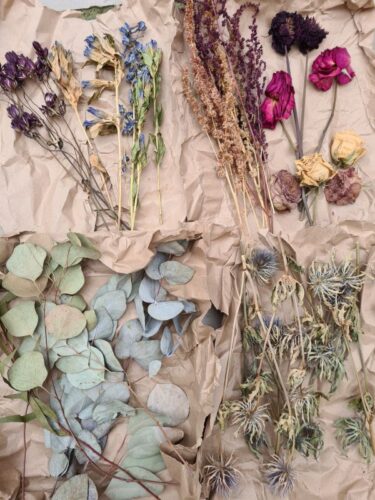 dried wedding flowers